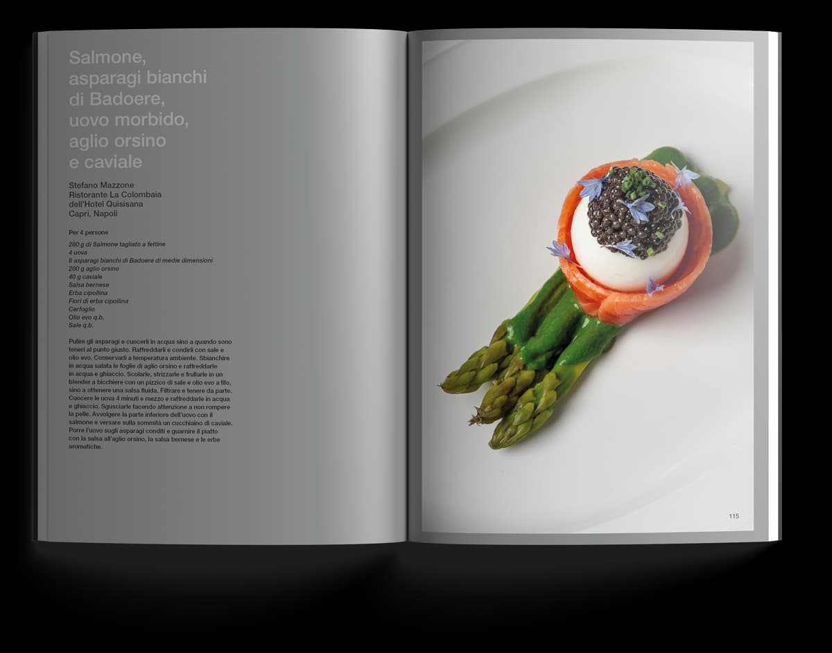 Ricetta di salmone con asparagi bianchi di Badoere, uovo morbido, aglio orsino e caviale